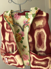 Charger l'image dans la galerie, Gilet à capuche Italienne