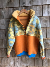Charger l'image dans la galerie, Pull Orange &amp; bleu - M/L
