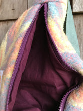 Charger l'image dans la galerie, Petite Banane laine citron violet
