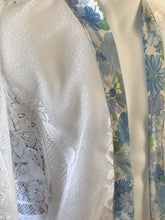 Charger l'image dans la galerie, Kimono Dentelle fleur bleue
