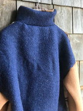 Charger l'image dans la galerie, Pull Beige &amp; Bleu - M/L
