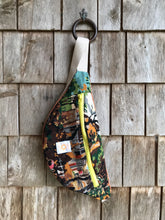 Charger l'image dans la galerie, Petite Banane Canevas Campagne
