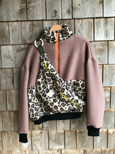 Charger l'image dans la galerie, Big banana Sherpa Léopard
