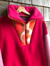 Charger l'image dans la galerie, Pull Rouge &amp; Rose - M/L
