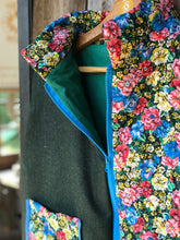 Charger l&#39;image dans la galerie, Gilet Kaki et fleurs M/L
