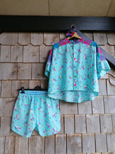 Charger l'image dans la galerie, Chemise Courte Turquoise
