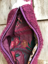 Charger l'image dans la galerie, Mini Banane laine bordeaux
