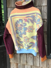 Charger l'image dans la galerie, Pull Jaune Prune - M/L

