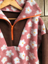 Charger l'image dans la galerie, Pull Fleur Rose - M/L
