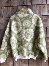 Charger l'image dans la galerie, Pull vert &amp;orange - L/XL
