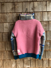 Charger l'image dans la galerie, Pull Rose et Bleu - S
