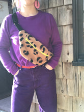 Charger l'image dans la galerie, Mini Banane léopard camel
