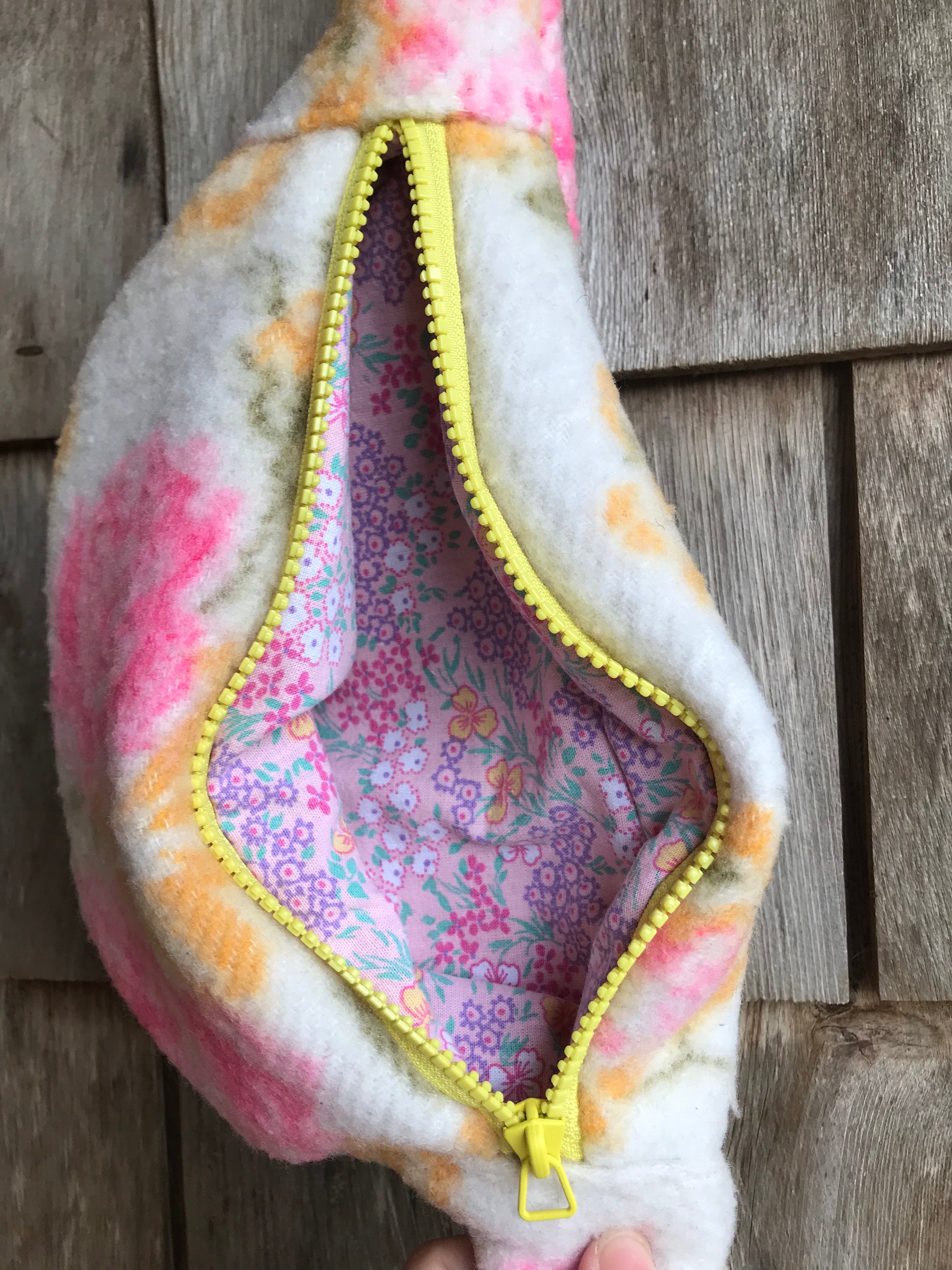 Mini Banane laine fleurie