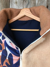 Charger l'image dans la galerie, Gilet Beige bleu M/L
