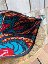 Charger l'image dans la galerie, Pochette zippée Wax folie
