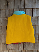 Charger l'image dans la galerie, Gilet Fleurs Jaune M/L
