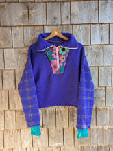 Charger l'image dans la galerie, Pull Mauve et fleurs - M/L

