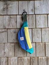 Charger l'image dans la galerie, Mini Banane Velours 3 coul' bleue
