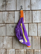 Charger l'image dans la galerie, Mini Banane Velours Violet
