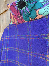 Charger l'image dans la galerie, Pull Mauve et fleurs - M/L
