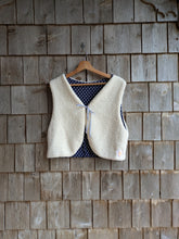 Charger l'image dans la galerie, Gilet de Berger pois bleus - S/M

