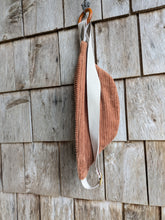 Charger l'image dans la galerie, Mini Banane Velours Camel
