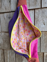 Charger l'image dans la galerie, Big banana Velours Mauve multico
