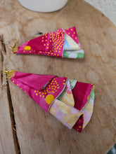 Charger l'image dans la galerie, Grandes Boucles Wax Rose
